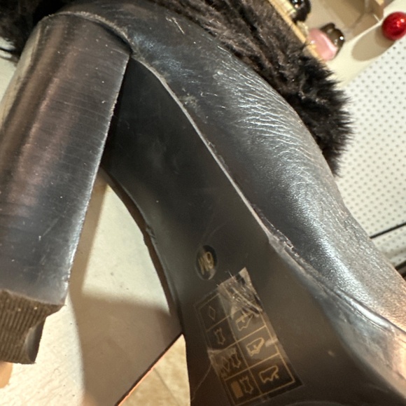 MK boots black pebbled leather winter boots fur lined - Picture 15 of 16